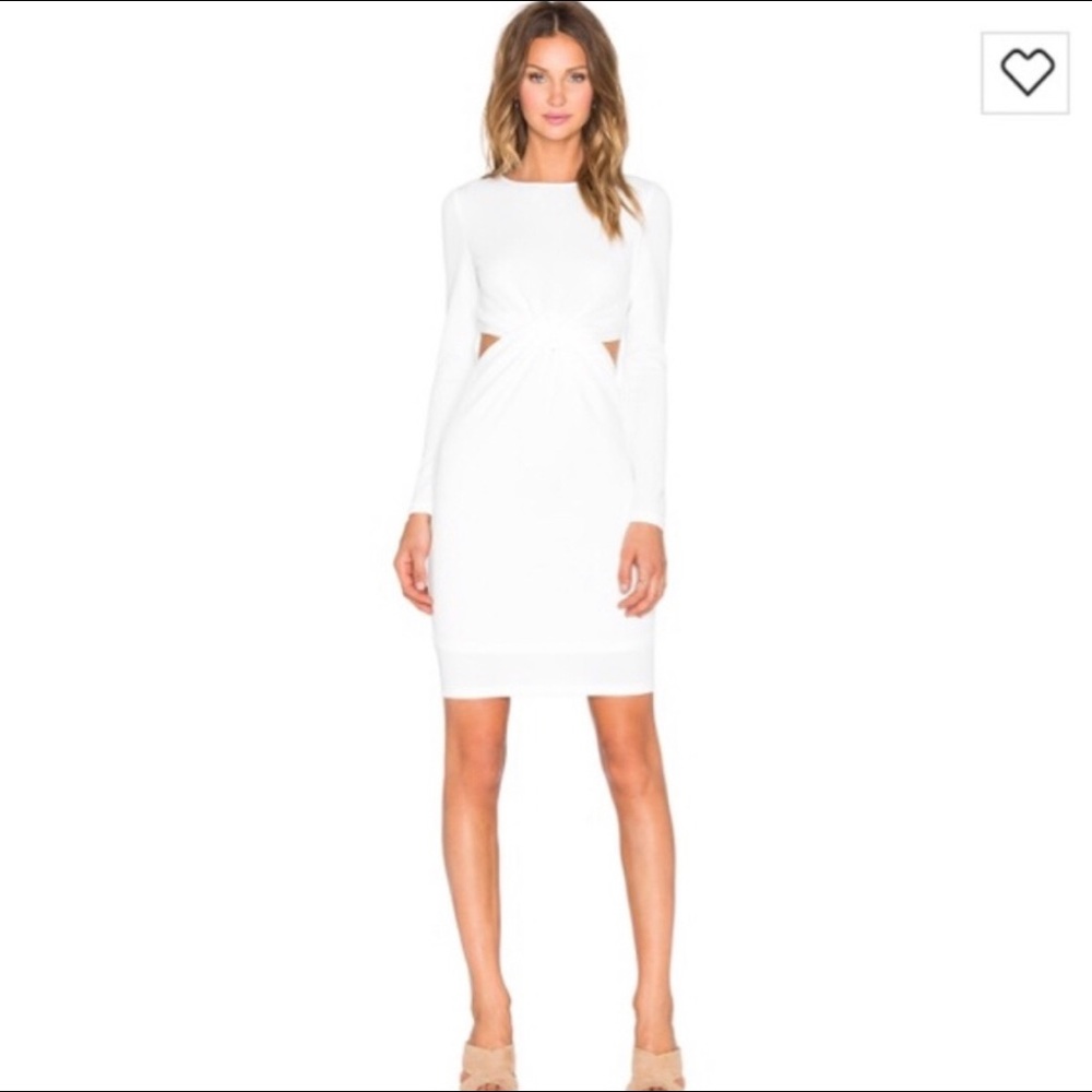 Long sleeve dress with front knot & exposed sides
